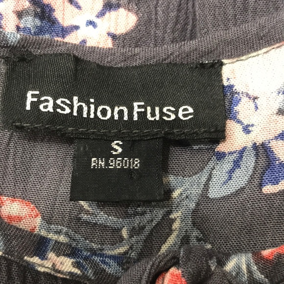 Spring tunic - Picture 7 of 7